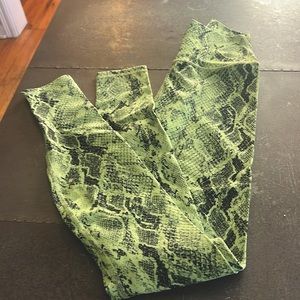 Green snake print leggings